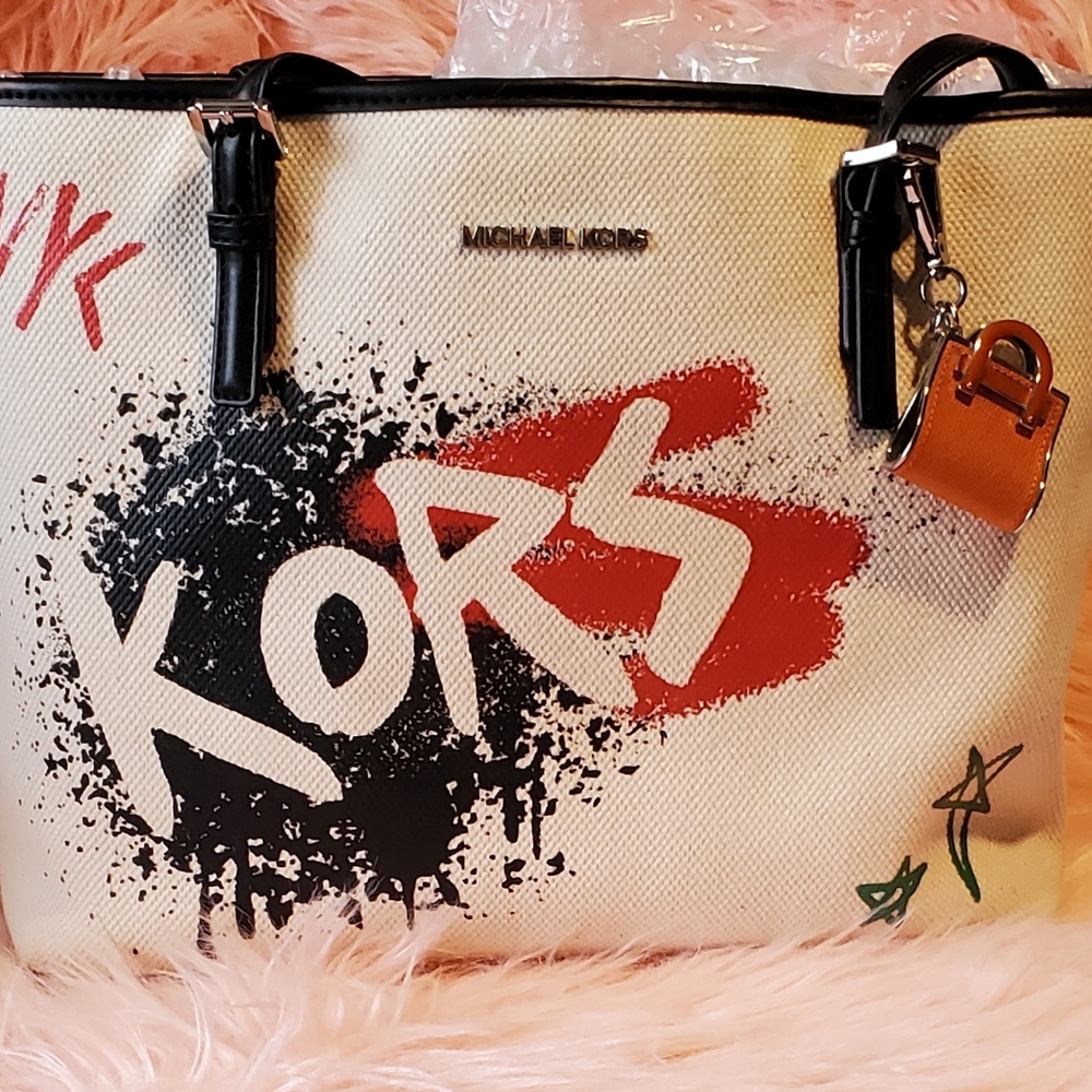 Michael Kors Graffiti Jet Set Tote